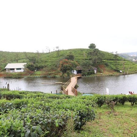Хостел Vagamon Lake Palace Экстерьер фото